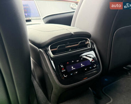 Синий Мерседес EQE, объемом двигателя 0 л и пробегом 21 тыс. км за 66000 $, фото 11 на Automoto.ua