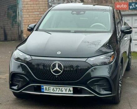 Зеленый Мерседес EQE, объемом двигателя 0 л и пробегом 28 тыс. км за 48900 $, фото 2 на Automoto.ua