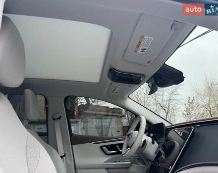 Зеленый Мерседес EQE, объемом двигателя 0 л и пробегом 28 тыс. км за 48900 $, фото 55 на Automoto.ua