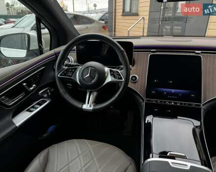 Белый Мерседес EQE SUV, объемом двигателя 0 л и пробегом 18 тыс. км за 49900 $, фото 25 на Automoto.ua