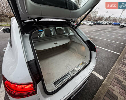 Белый Мерседес EQE SUV, объемом двигателя 0 л и пробегом 4 тыс. км за 76850 $, фото 26 на Automoto.ua