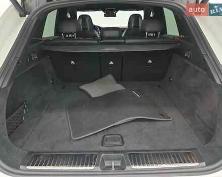 Белый Мерседес EQE SUV, объемом двигателя 0 л и пробегом 9 тыс. км за 77000 $, фото 12 на Automoto.ua