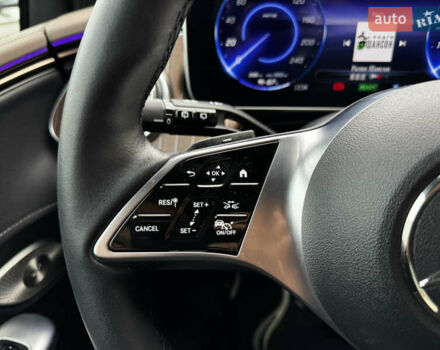 Белый Мерседес EQE SUV, объемом двигателя 0 л и пробегом 18 тыс. км за 49900 $, фото 46 на Automoto.ua