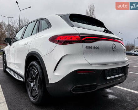Белый Мерседес EQE SUV, объемом двигателя 0 л и пробегом 4 тыс. км за 76850 $, фото 6 на Automoto.ua