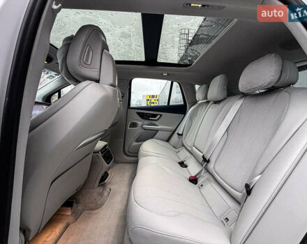 Белый Мерседес EQE SUV, объемом двигателя 0 л и пробегом 4 тыс. км за 76850 $, фото 24 на Automoto.ua