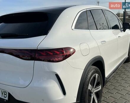 Белый Мерседес EQE SUV, объемом двигателя 0 л и пробегом 34 тыс. км за 47500 $, фото 6 на Automoto.ua