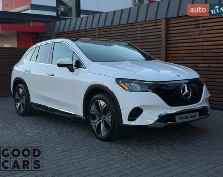 Білий Мерседес EQE SUV, об'ємом двигуна 0 л та пробігом 24 тис. км за 55000 $, фото 8 на Automoto.ua