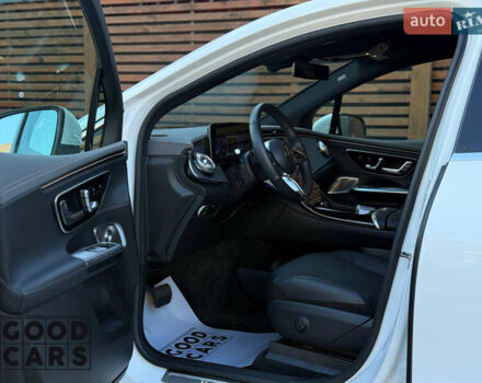Білий Мерседес EQE SUV, об'ємом двигуна 0 л та пробігом 24 тис. км за 55000 $, фото 17 на Automoto.ua