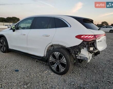 Белый Мерседес EQE SUV, объемом двигателя 0 л и пробегом 40 тыс. км за 26960 $, фото 5 на Automoto.ua