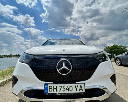 Белый Мерседес EQE SUV, объемом двигателя 0 л и пробегом 17 тыс. км за 52500 $, фото 3 на Automoto.ua