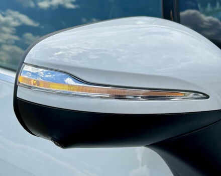 Белый Мерседес EQE SUV, объемом двигателя 0 л и пробегом 17 тыс. км за 52500 $, фото 16 на Automoto.ua