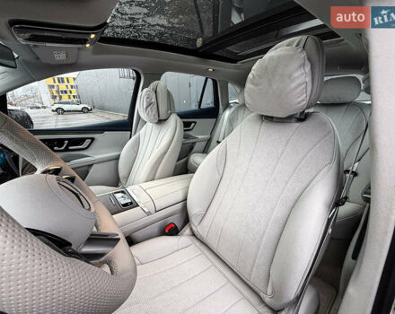 Белый Мерседес EQE SUV, объемом двигателя 0 л и пробегом 4 тыс. км за 76850 $, фото 18 на Automoto.ua