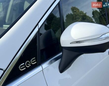 Белый Мерседес EQE SUV, объемом двигателя 0 л и пробегом 34 тыс. км за 47500 $, фото 10 на Automoto.ua