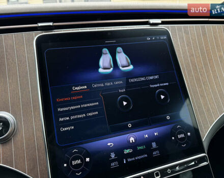 Белый Мерседес EQE SUV, объемом двигателя 0 л и пробегом 18 тыс. км за 49900 $, фото 48 на Automoto.ua