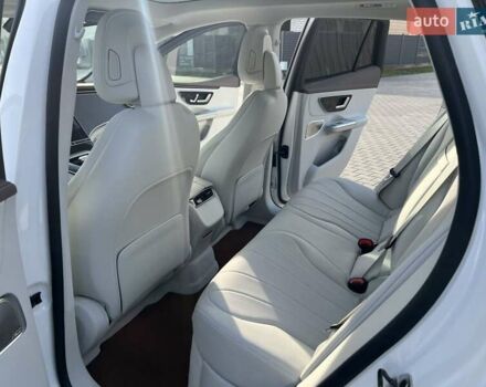 Белый Мерседес EQE SUV, объемом двигателя 0 л и пробегом 34 тыс. км за 47500 $, фото 14 на Automoto.ua