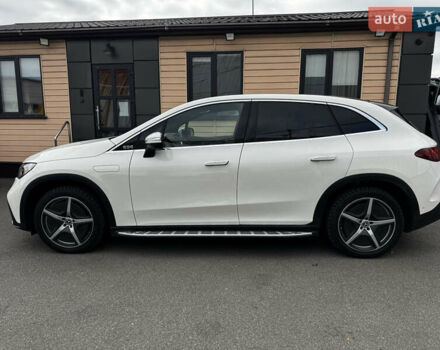 Белый Мерседес EQE SUV, объемом двигателя 0 л и пробегом 18 тыс. км за 49900 $, фото 56 на Automoto.ua