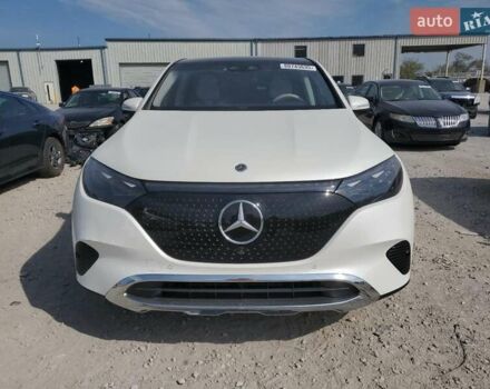 Белый Мерседес EQE SUV, объемом двигателя 0 л и пробегом 32 тыс. км за 25000 $, фото 5 на Automoto.ua
