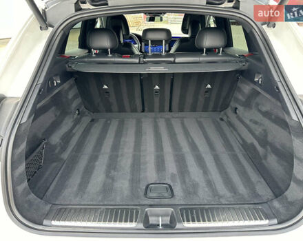 Белый Мерседес EQE SUV, объемом двигателя 0 л и пробегом 23 тыс. км за 77000 $, фото 23 на Automoto.ua