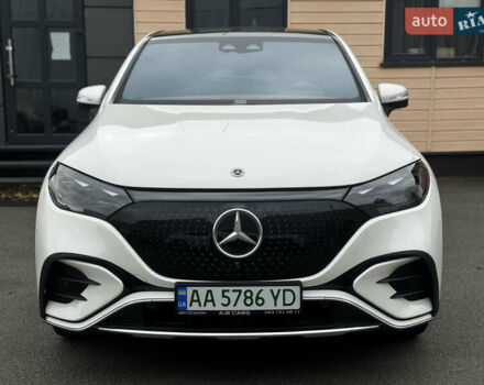 Белый Мерседес EQE SUV, объемом двигателя 0 л и пробегом 18 тыс. км за 49900 $, фото 3 на Automoto.ua