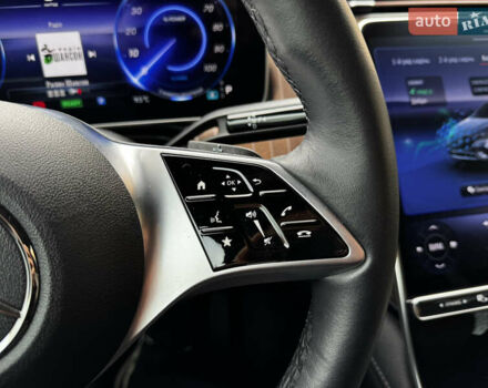 Белый Мерседес EQE SUV, объемом двигателя 0 л и пробегом 18 тыс. км за 49900 $, фото 45 на Automoto.ua