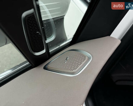 Белый Мерседес EQE SUV, объемом двигателя 0 л и пробегом 18 тыс. км за 49900 $, фото 40 на Automoto.ua