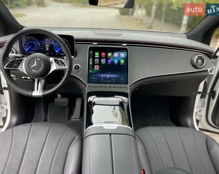 Белый Мерседес EQE SUV, объемом двигателя 0 л и пробегом 23 тыс. км за 46900 $, фото 18 на Automoto.ua