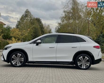 Белый Мерседес EQE SUV, объемом двигателя 0 л и пробегом 23 тыс. км за 46900 $, фото 12 на Automoto.ua