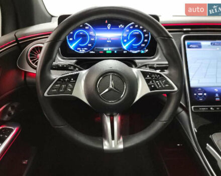 Білий Мерседес EQE SUV, об'ємом двигуна 0 л та пробігом 16 тис. км за 51900 $, фото 9 на Automoto.ua