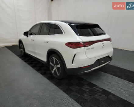 Білий Мерседес EQE SUV, об'ємом двигуна 0 л та пробігом 16 тис. км за 51900 $, фото 4 на Automoto.ua