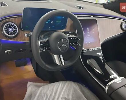 Белый Мерседес EQE SUV, объемом двигателя 0 л и пробегом 1 тыс. км за 65000 $, фото 7 на Automoto.ua