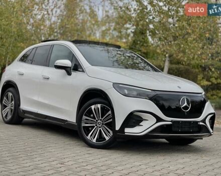 Белый Мерседес EQE SUV, объемом двигателя 0 л и пробегом 23 тыс. км за 46900 $, фото 7 на Automoto.ua