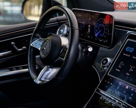 Чорний Мерседес EQE SUV, об'ємом двигуна 0 л та пробігом 47 тис. км за 46990 $, фото 58 на Automoto.ua