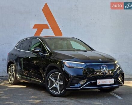 Чорний Мерседес EQE SUV, об'ємом двигуна 0 л та пробігом 47 тис. км за 46990 $, фото 12 на Automoto.ua