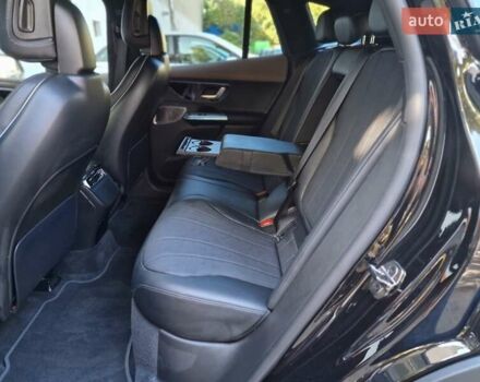 Чорний Мерседес EQE SUV, об'ємом двигуна 0 л та пробігом 47 тис. км за 46990 $, фото 60 на Automoto.ua