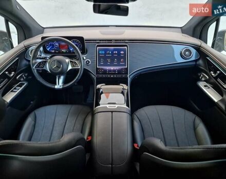 Чорний Мерседес EQE SUV, об'ємом двигуна 0 л та пробігом 47 тис. км за 46990 $, фото 61 на Automoto.ua