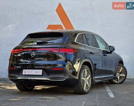 Чорний Мерседес EQE SUV, об'ємом двигуна 0 л та пробігом 47 тис. км за 46990 $, фото 28 на Automoto.ua