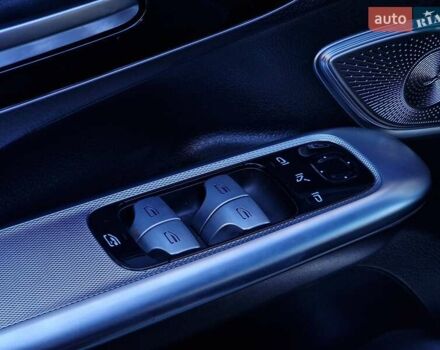 Чорний Мерседес EQE SUV, об'ємом двигуна 0 л та пробігом 47 тис. км за 46990 $, фото 65 на Automoto.ua
