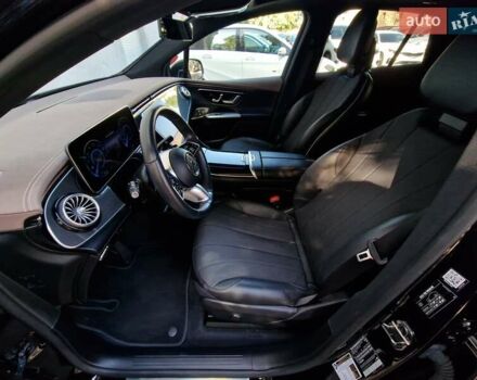 Чорний Мерседес EQE SUV, об'ємом двигуна 0 л та пробігом 47 тис. км за 46990 $, фото 47 на Automoto.ua