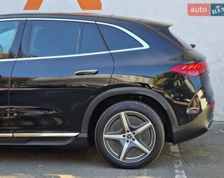 Чорний Мерседес EQE SUV, об'ємом двигуна 0 л та пробігом 47 тис. км за 46990 $, фото 24 на Automoto.ua