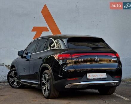 Чорний Мерседес EQE SUV, об'ємом двигуна 0 л та пробігом 28 тис. км за 51990 $, фото 33 на Automoto.ua