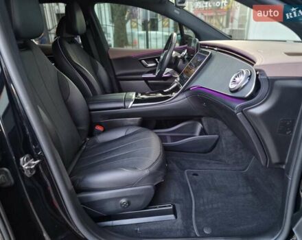 Чорний Мерседес EQE SUV, об'ємом двигуна 0 л та пробігом 28 тис. км за 51990 $, фото 58 на Automoto.ua