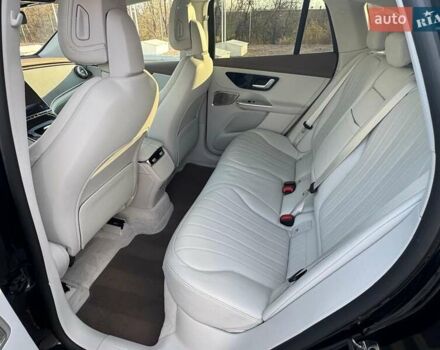 Черный Мерседес EQE SUV, объемом двигателя 0 л и пробегом 25 тыс. км за 51000 $, фото 51 на Automoto.ua