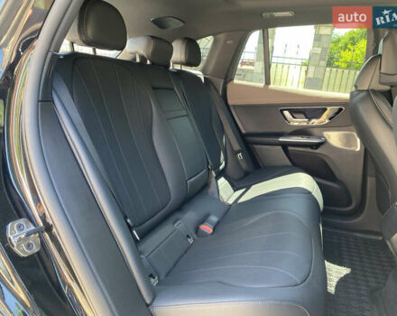 Чорний Мерседес EQE SUV, об'ємом двигуна 0 л та пробігом 16 тис. км за 53000 $, фото 15 на Automoto.ua