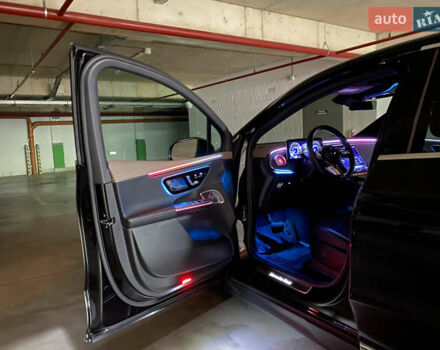 Чорний Мерседес EQE SUV, об'ємом двигуна 0 л та пробігом 16 тис. км за 53000 $, фото 36 на Automoto.ua