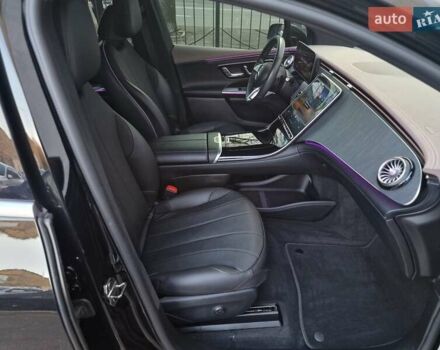 Чорний Мерседес EQE SUV, об'ємом двигуна 0 л та пробігом 28 тис. км за 51990 $, фото 59 на Automoto.ua