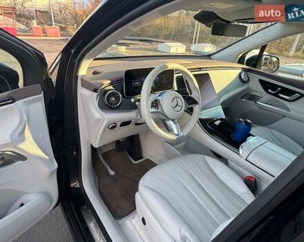 Черный Мерседес EQE SUV, объемом двигателя 0 л и пробегом 25 тыс. км за 51000 $, фото 33 на Automoto.ua