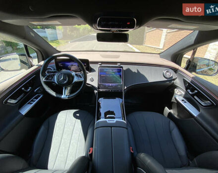 Чорний Мерседес EQE SUV, об'ємом двигуна 0 л та пробігом 16 тис. км за 53000 $, фото 24 на Automoto.ua