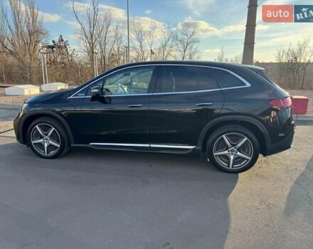Черный Мерседес EQE SUV, объемом двигателя 0 л и пробегом 25 тыс. км за 51000 $, фото 8 на Automoto.ua