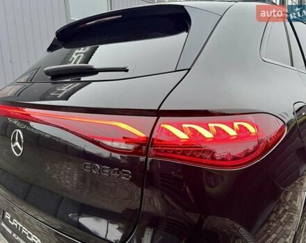 Черный Мерседес EQE SUV, объемом двигателя 0 л и пробегом 2 тыс. км за 54900 $, фото 40 на Automoto.ua