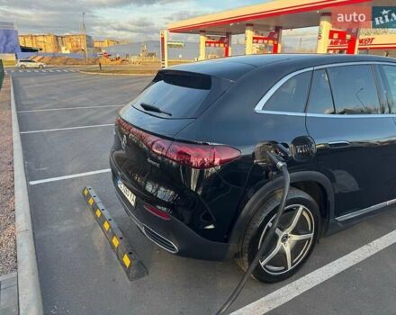 Черный Мерседес EQE SUV, объемом двигателя 0 л и пробегом 25 тыс. км за 51000 $, фото 16 на Automoto.ua